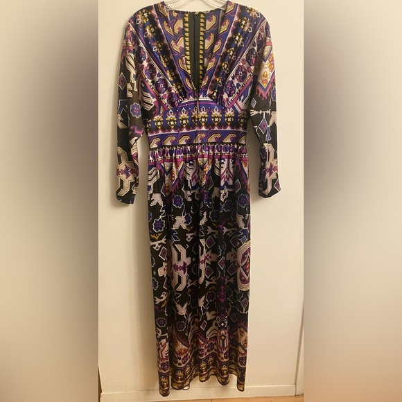 Dresses & Skirts - Vintage 70’s Maxi Dress MEDIUM
